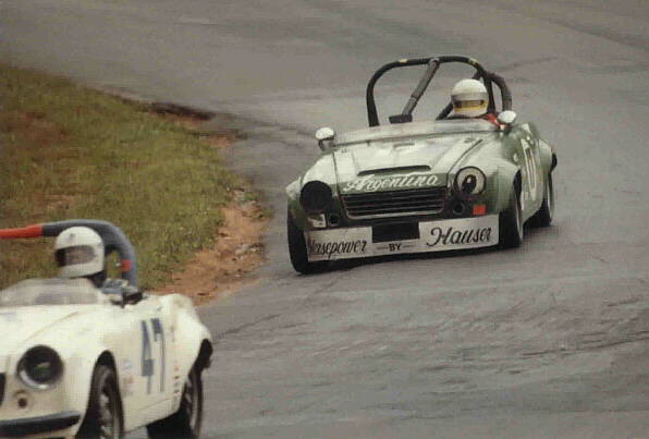 Joe with Roberto in hot pursuit