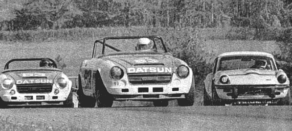 Felton leads - 1st lap